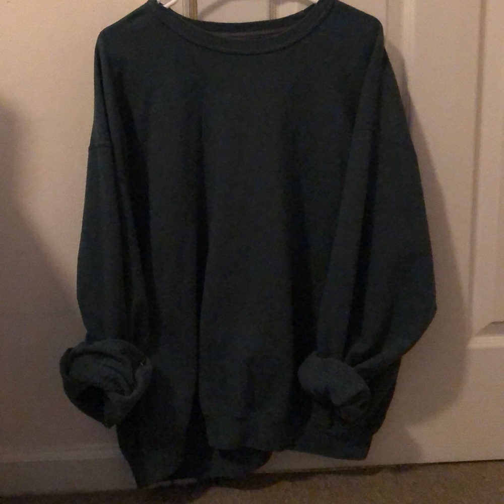 Oversized army green sweatshirt